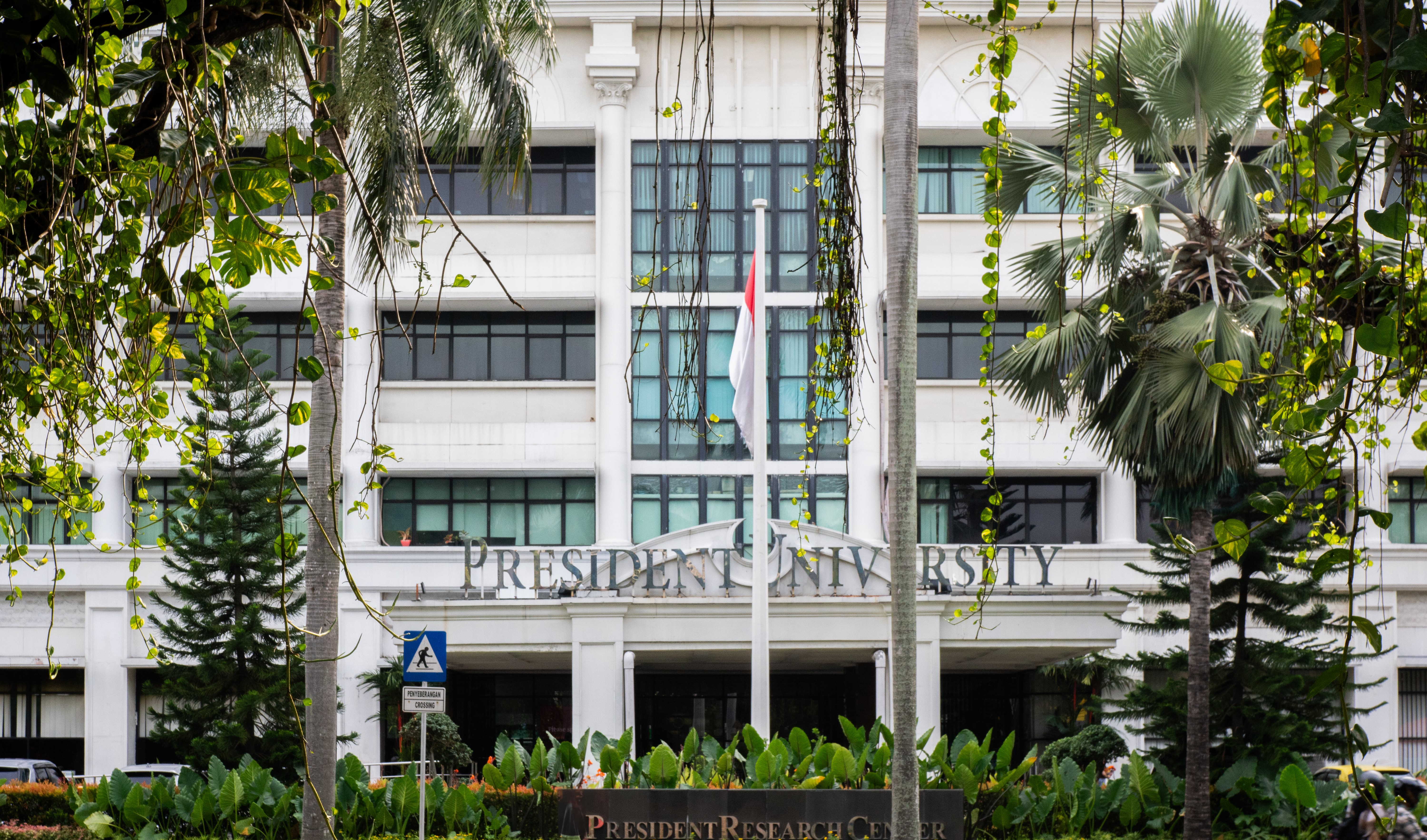Gedung Kampus President University
